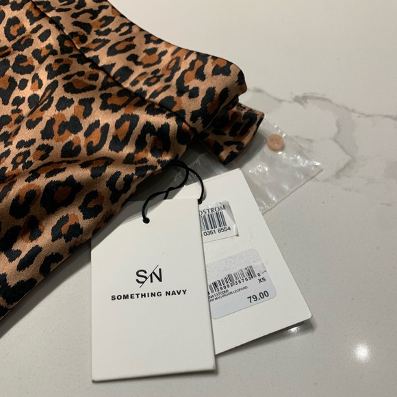 NWT Something Navy Leopard print midi skirt $50 - Picture 3 of 5